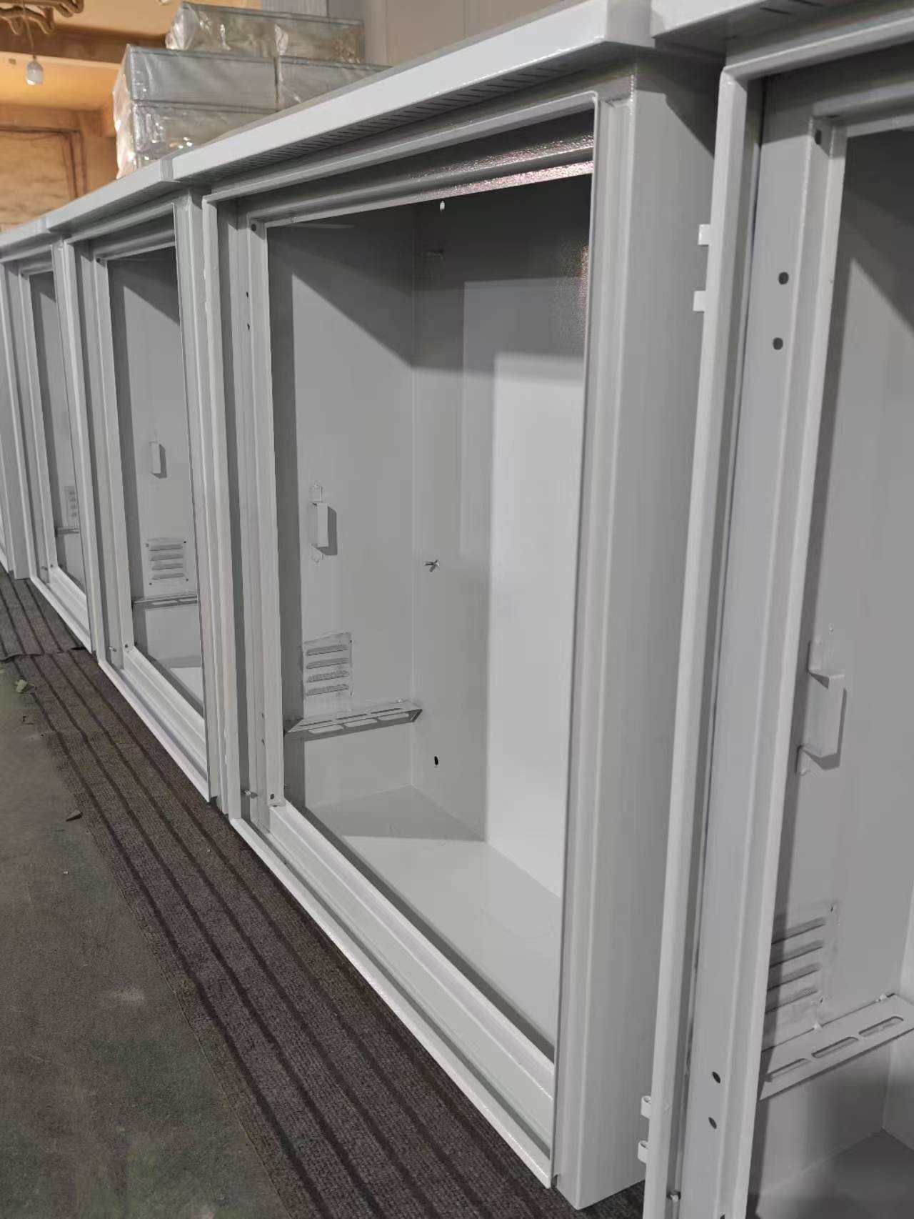 Boîte de distribution extérieure étanche à la pluie : six détails à l'intérieur